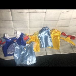 Dress up clothes / Halloween costumes